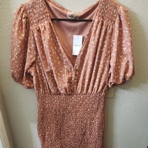 Willow Belle Peach Midi Dress with White Accents